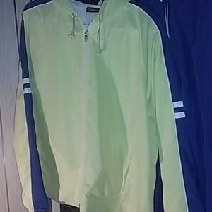 2 PIECE Jogging/ wind breaker matching set